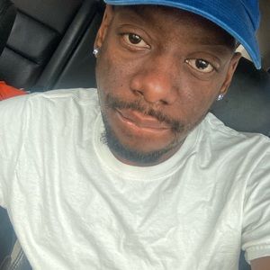 Meet your Posher, Dejuan